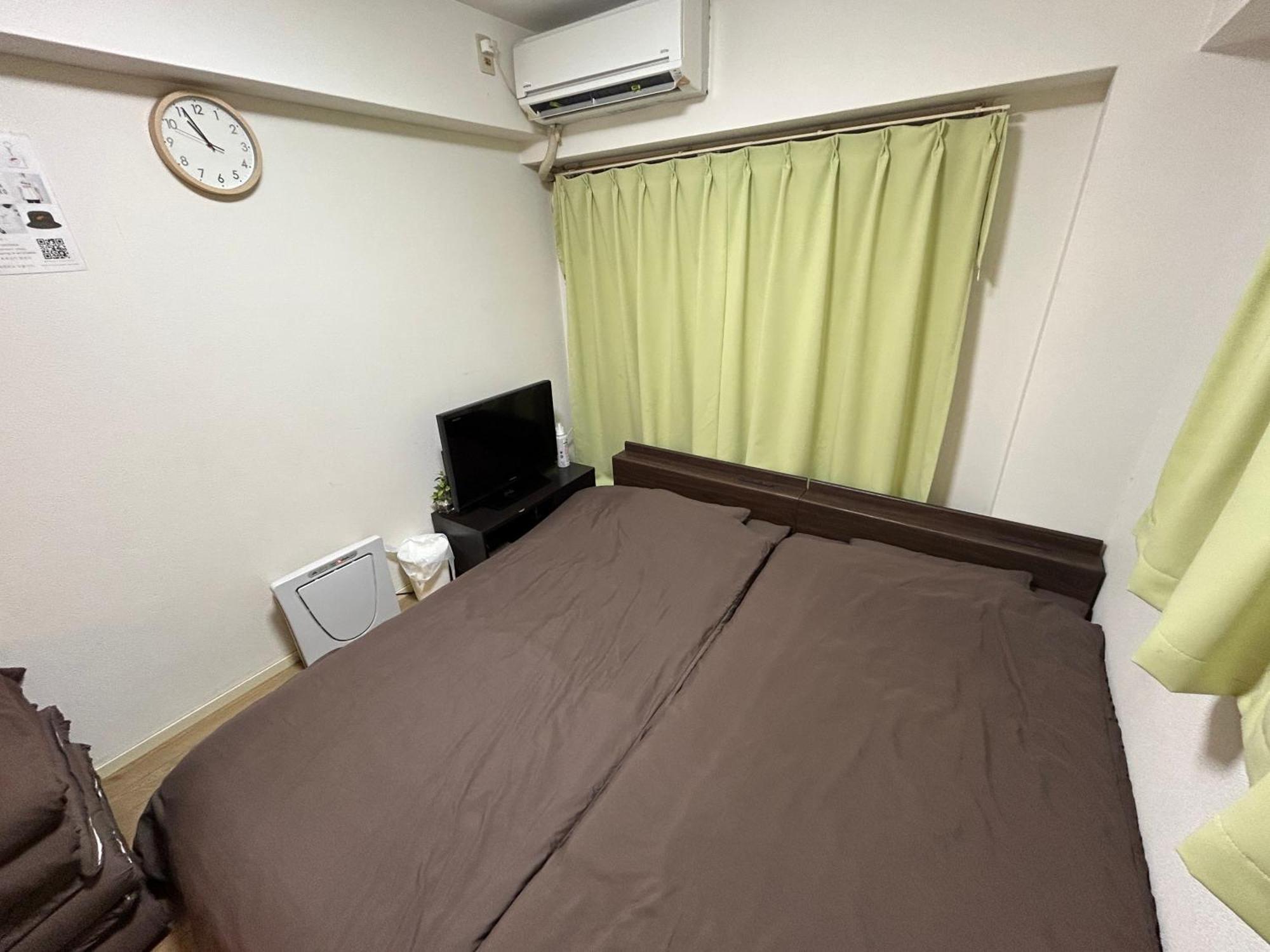 Guest House Zwell Hakata Ohori Park Фукуока Экстерьер фото