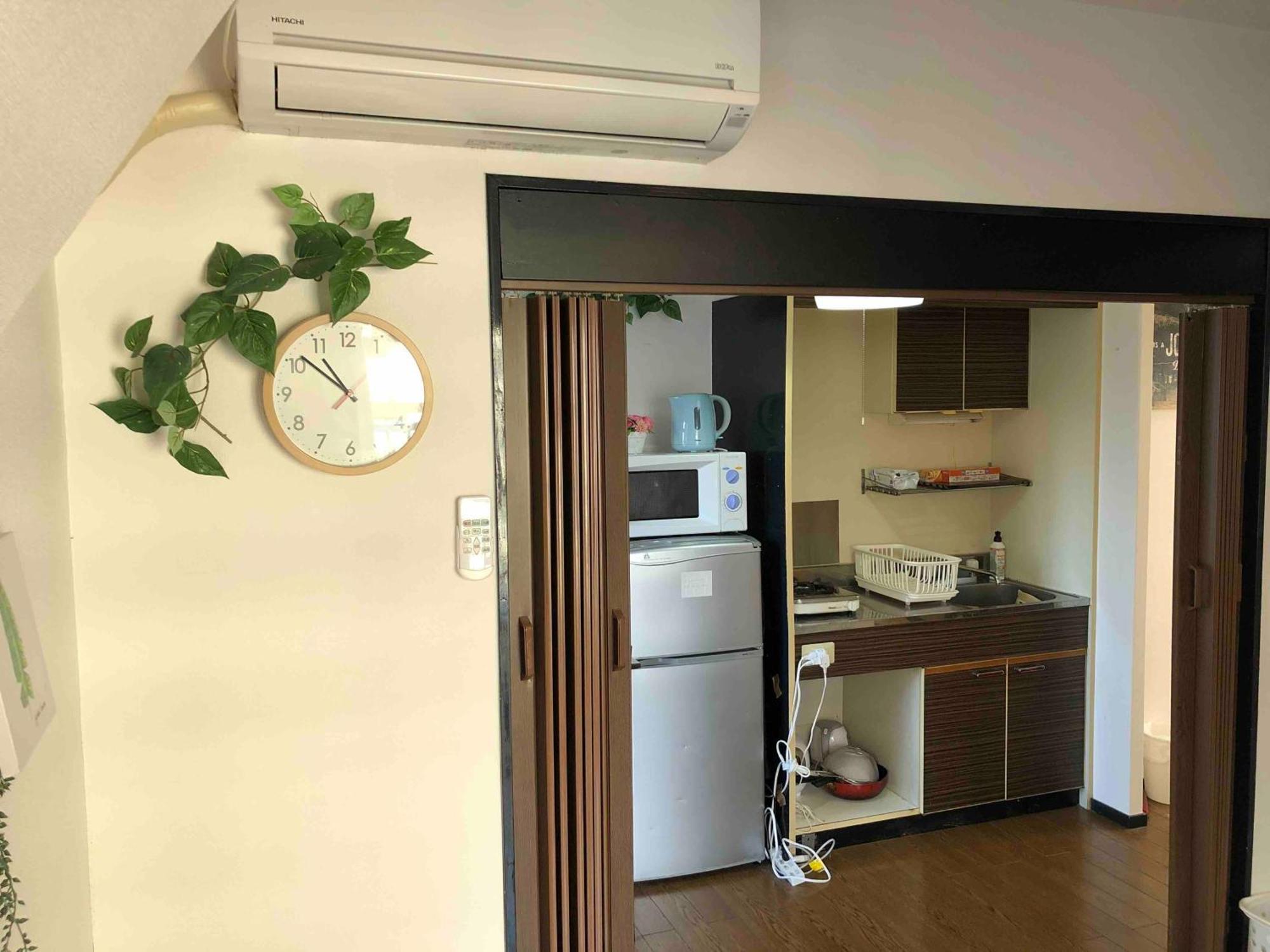 Guest House Zwell Hakata Ohori Park Фукуока Экстерьер фото