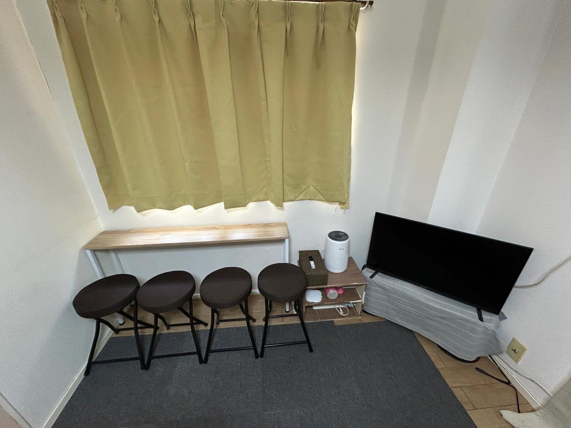 Guest House Zwell Hakata Ohori Park Фукуока Экстерьер фото